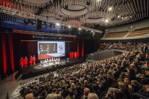 800 participants à l'assemblée générale des notaires à Brest Arena.