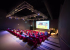 Conférence dans l'amphithéâtre Yves De Kerguelen d'Océanopolis, Brest.